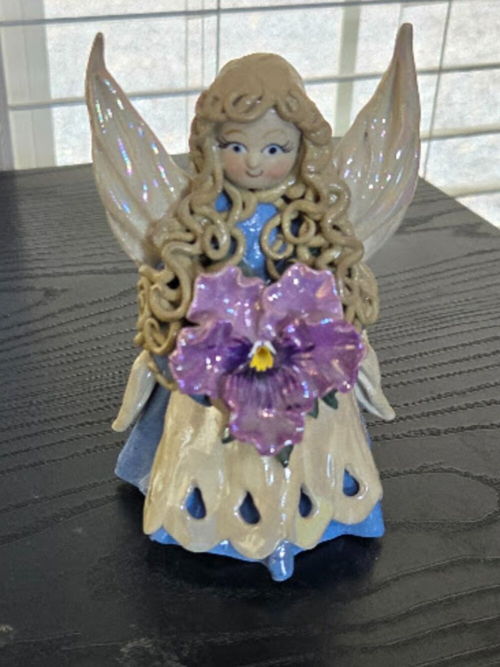 Ceramic handmade / painted angel , 5.5 inches, signed Lynn Landberg inside